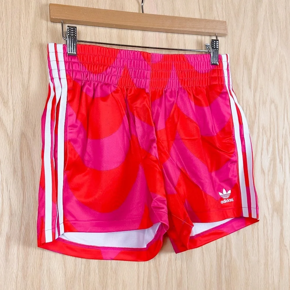 Adidas x Marimekko Shorts - Picture 7 of 12